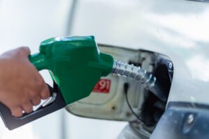 Pakistan Petroleum Supply: Government Orders Crackdown on Hoarding Amid Global Oil Disruptions