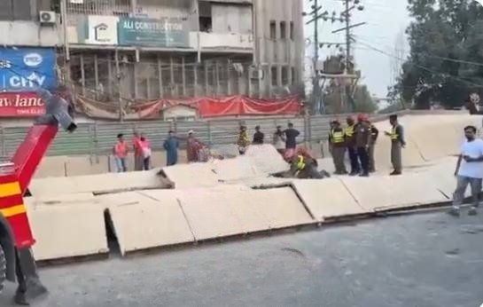 Gulshan-e-Iqbal BRT Collapse Triggers Safety Inquiries After Guard’s Death
